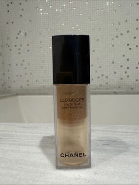 CHANEL half full Les Beiges Water-Fresh Tint - Beige